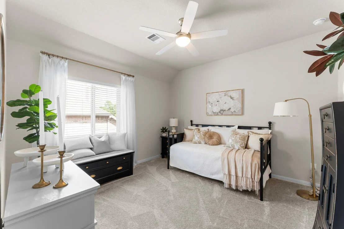 Photo of 72 Twin Ponds Place