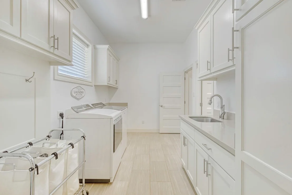 Photo of 5792 Andert Road