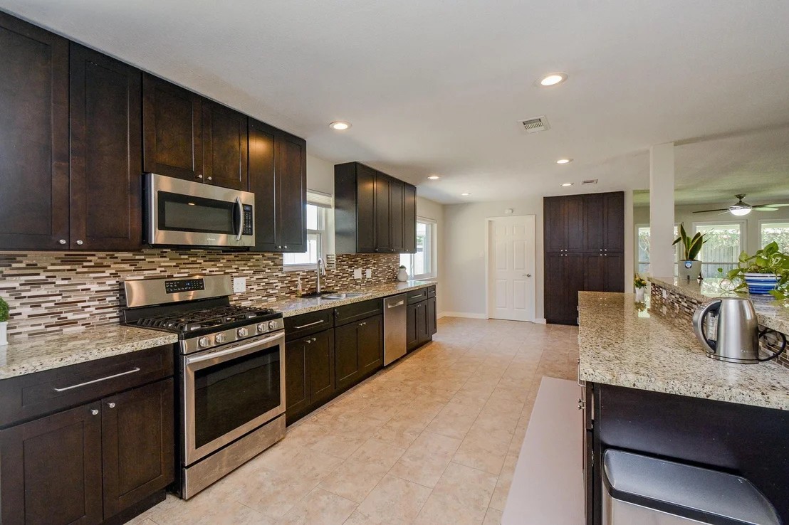 Photo of 2906 Shadowdale Drive