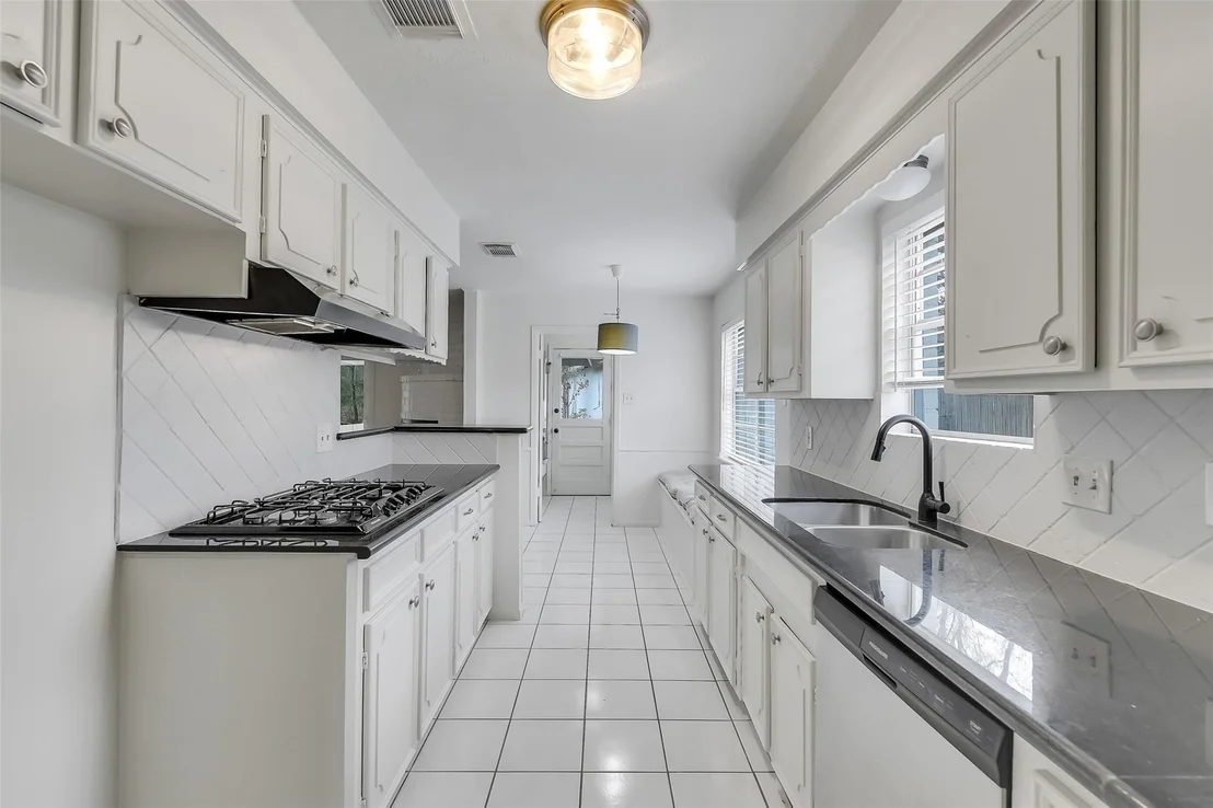 Photo of 25403 Glen Loch Drive