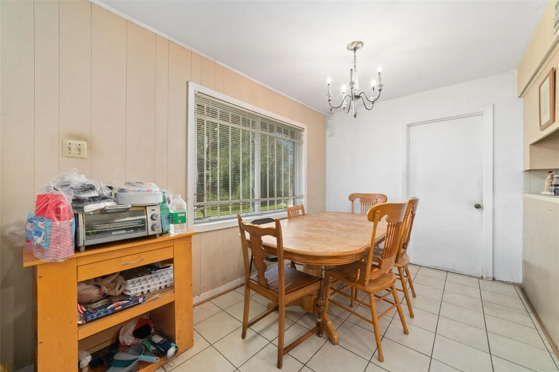Photo of 1535 Maux Drive