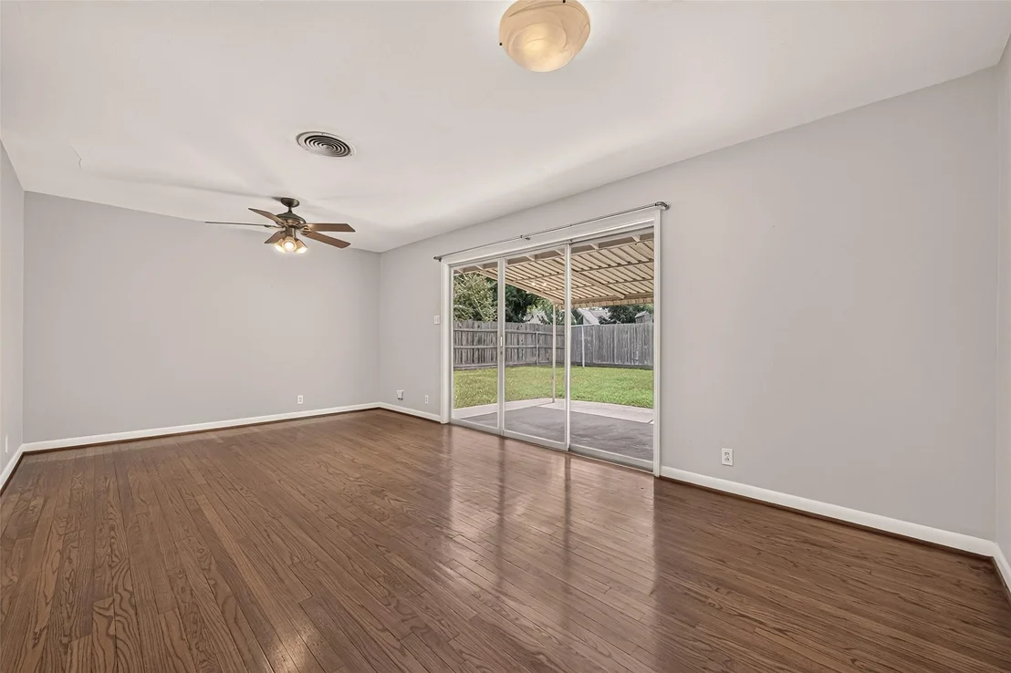 Photo of 4749 Redstart Street