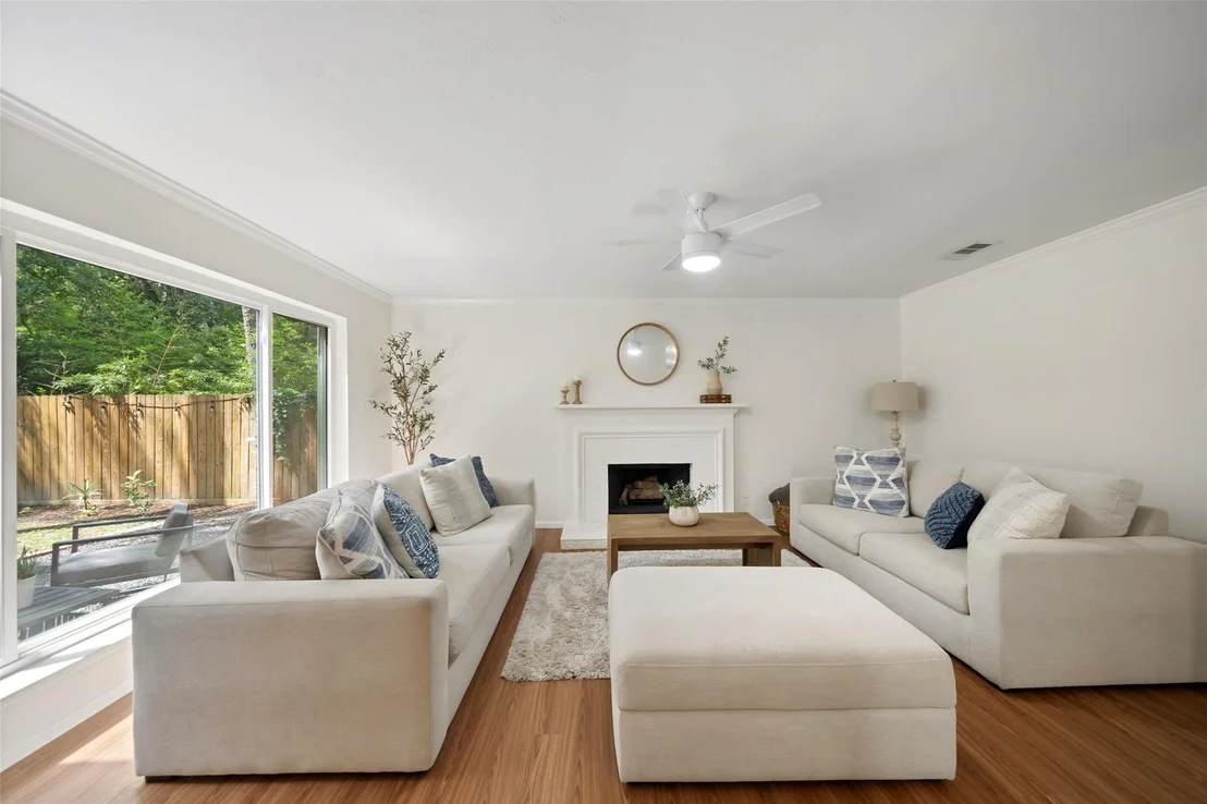Photo of 3 E Stony Bridge Circle