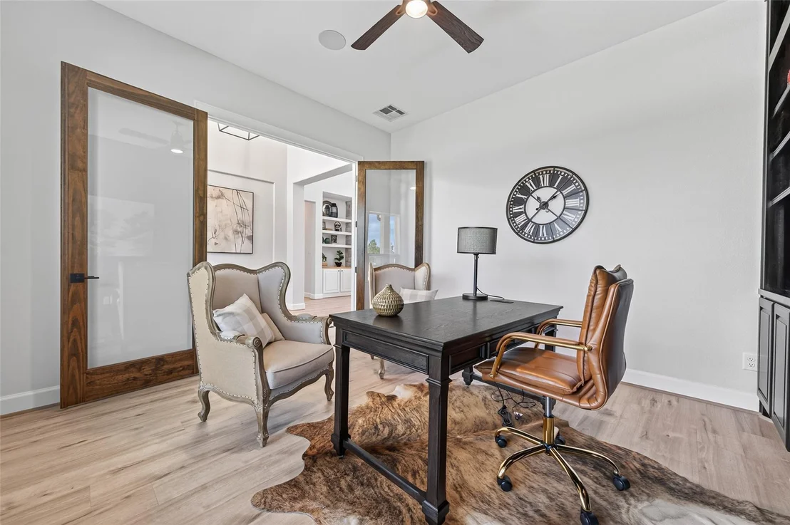 Photo of 8 Little Sorrell Court