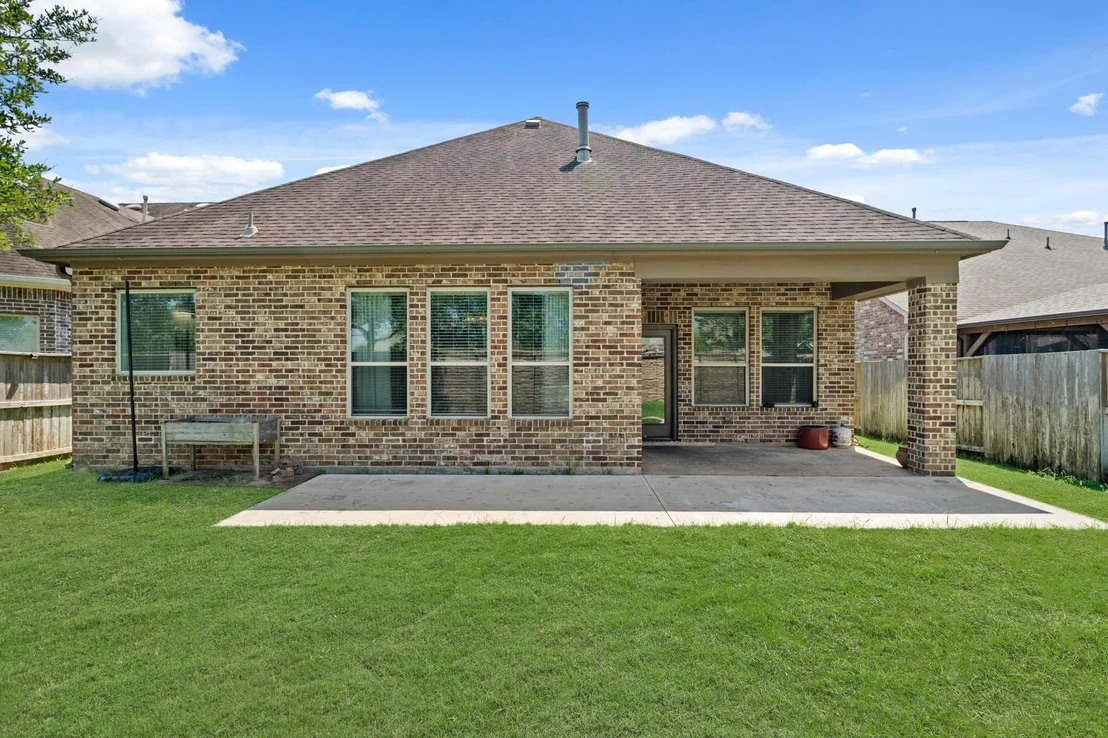 Photo of 6318 Wolf Run Drive