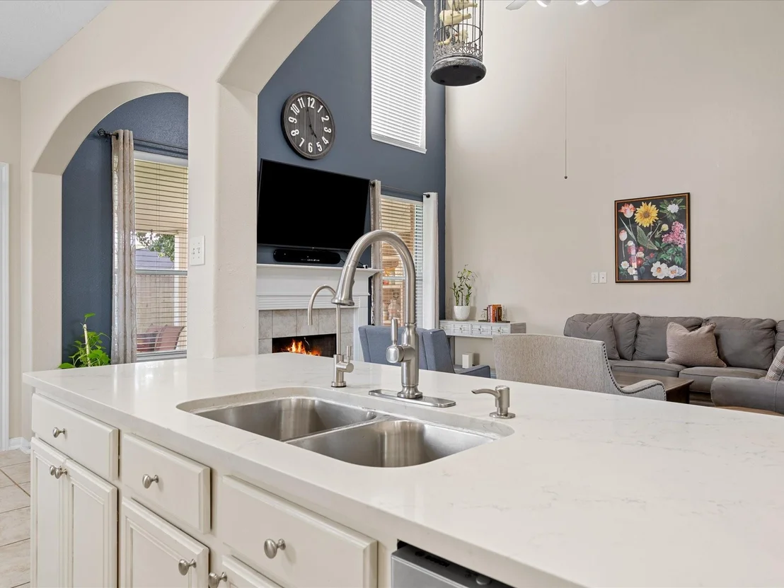 Photo of 7103 Uther Court