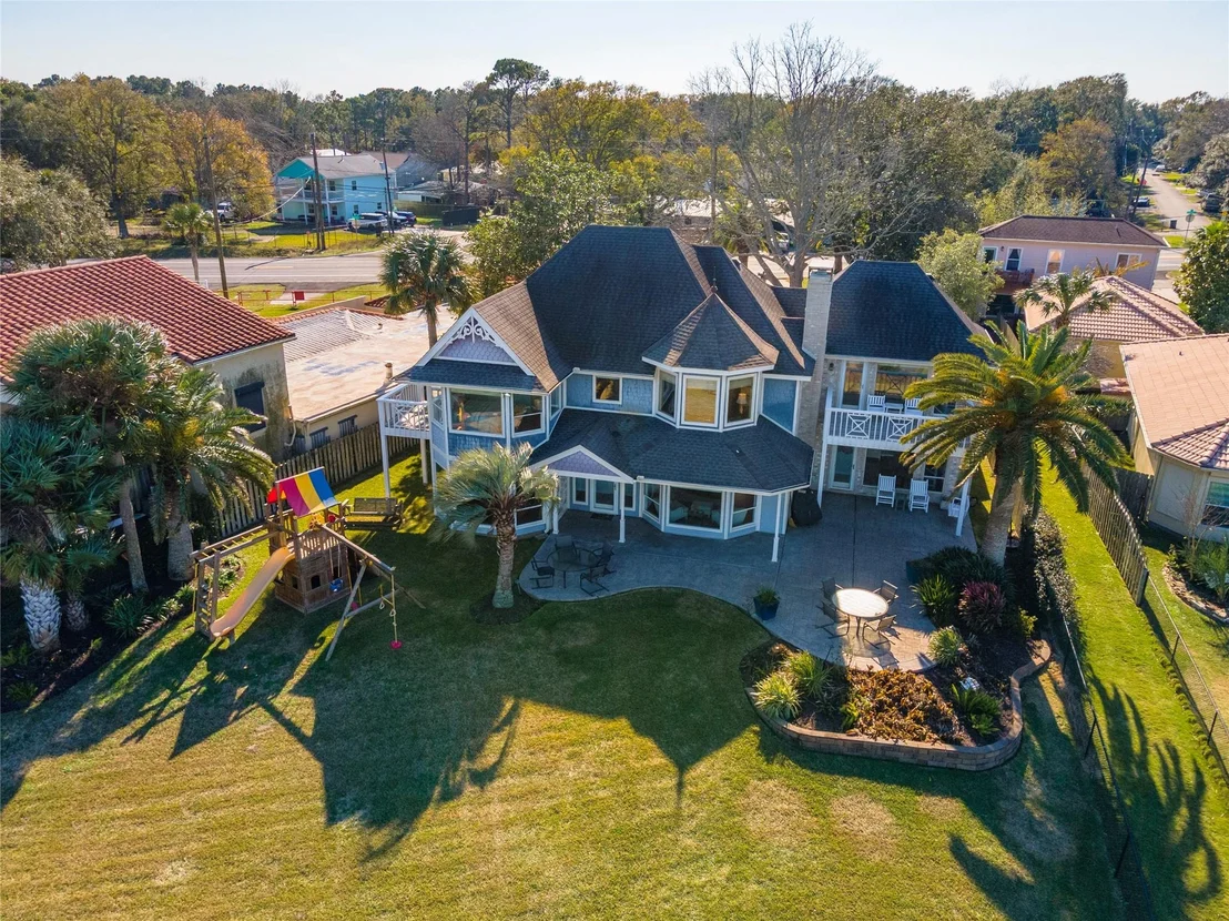 Photo of 5123 W Bayshore Drive