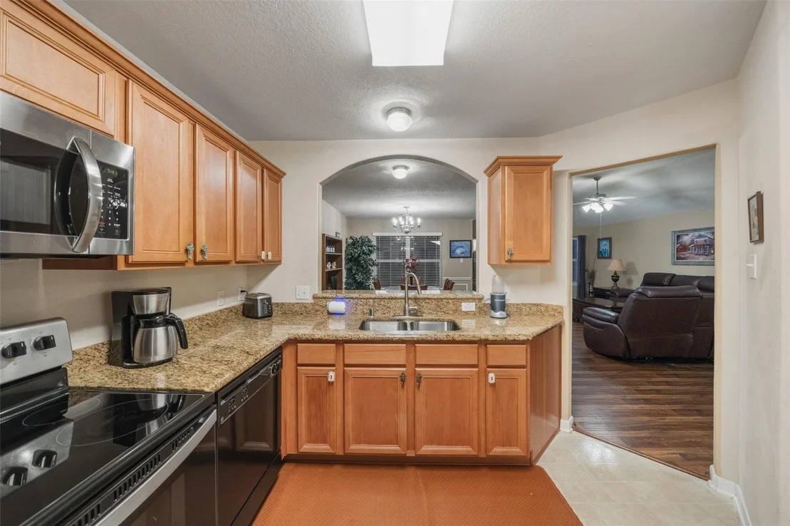 Photo of 12619 Hackberry Drive