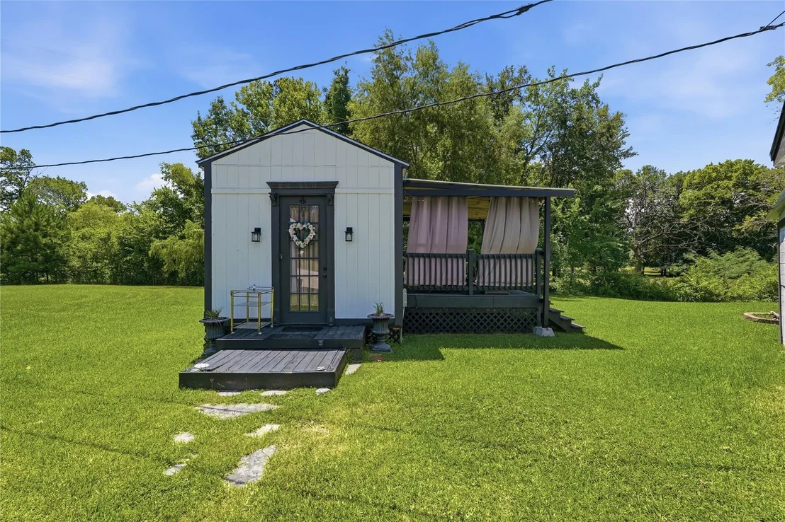 Photo of 11765 Calvary Road