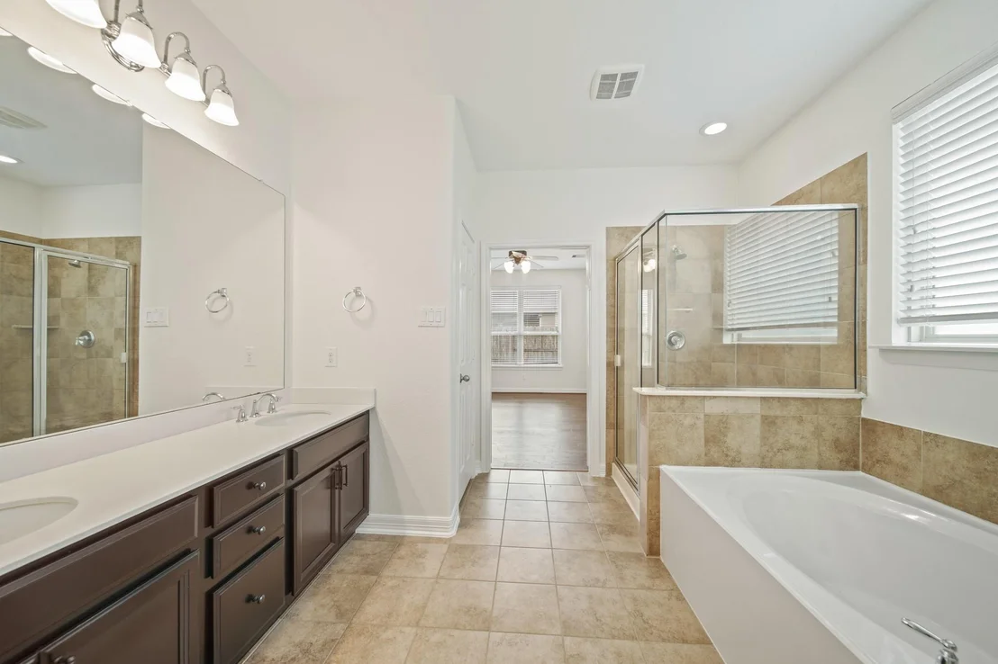 Photo of 322 Lake Rim Drive