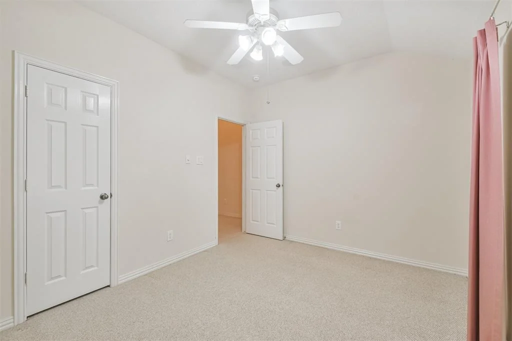 Photo of 241 Kettering Lane