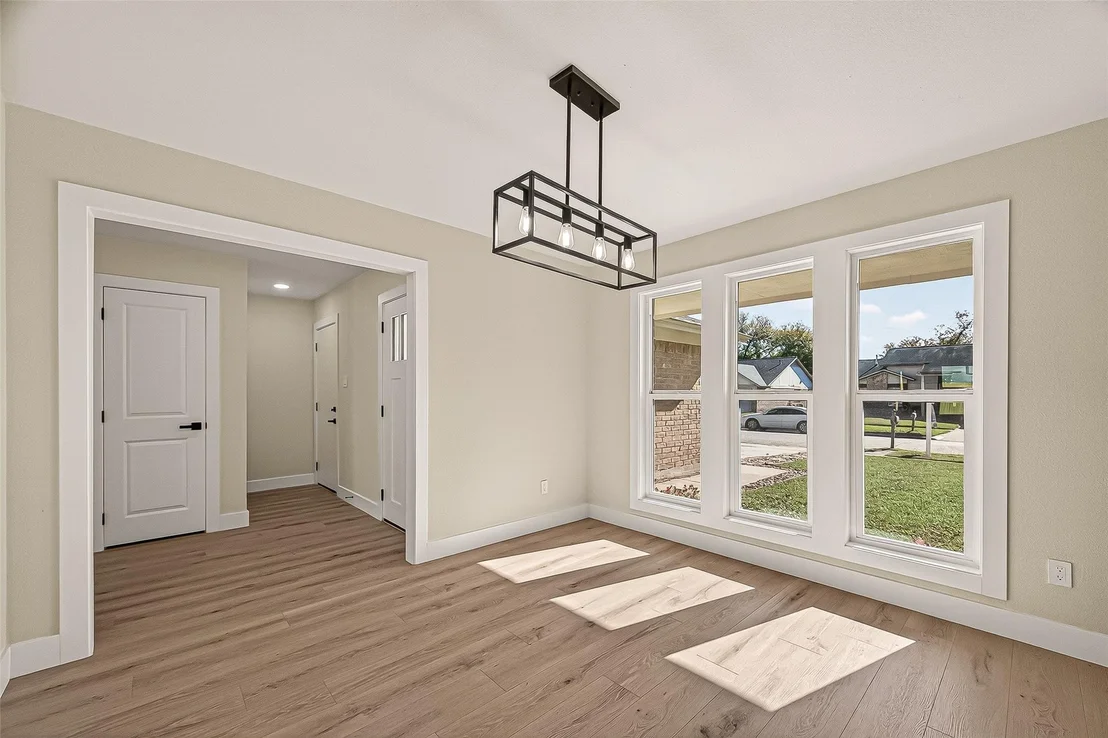 Photo of 5718 Longforest Drive
