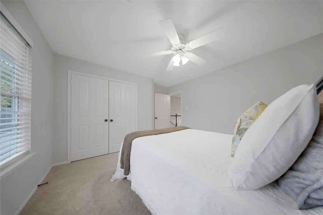Photo of 79 N Cochrans Green Circle