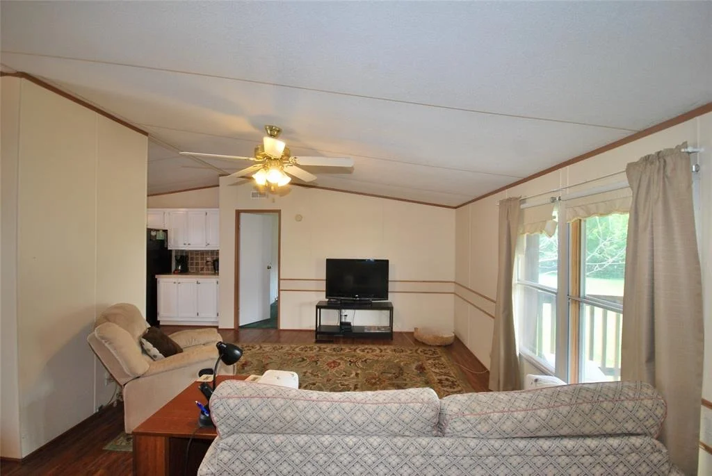 Photo of 1801 County Road 381