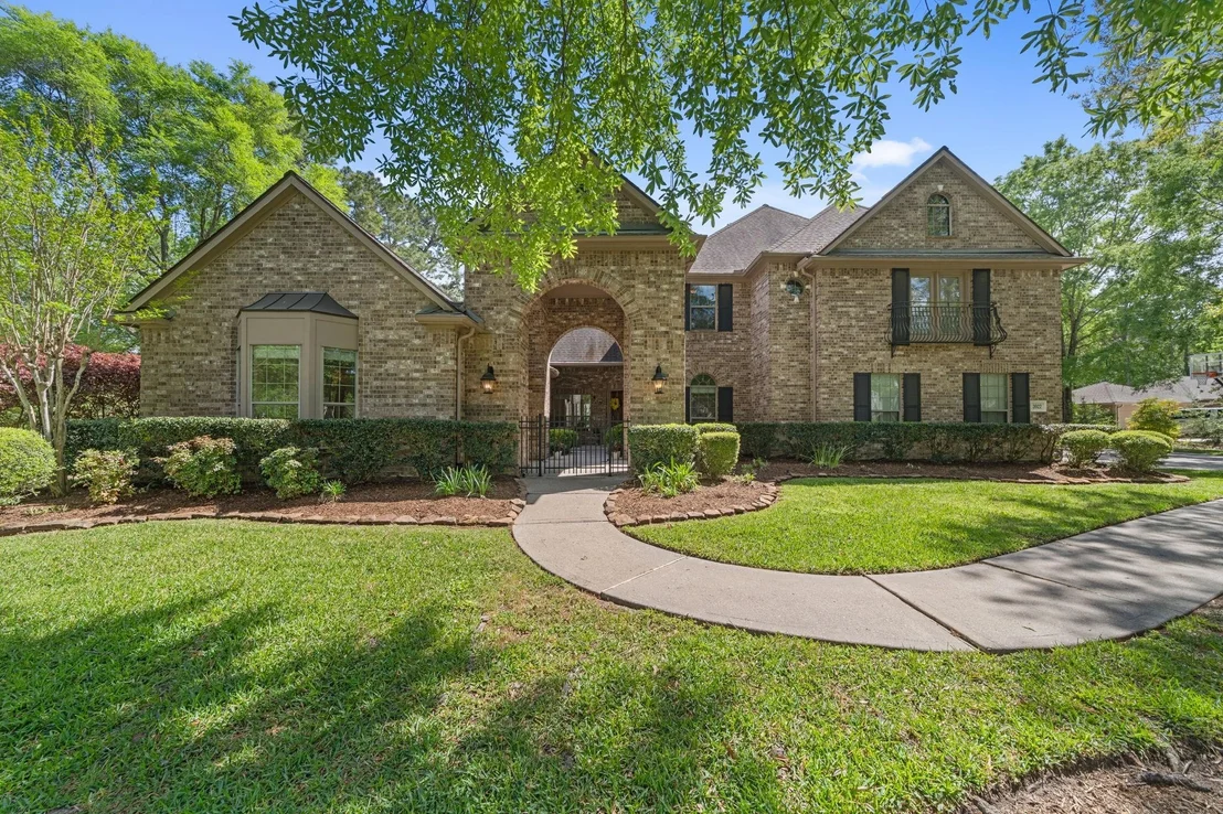 Photo of 3922 Waterbend Cove