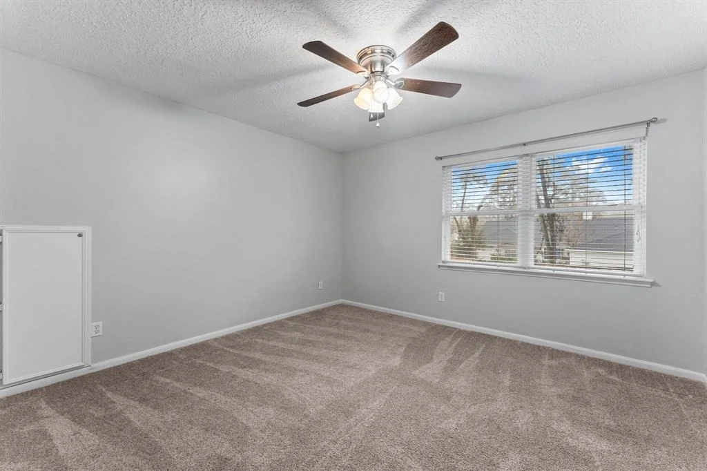 Photo of 6511 Hickorycrest Drive