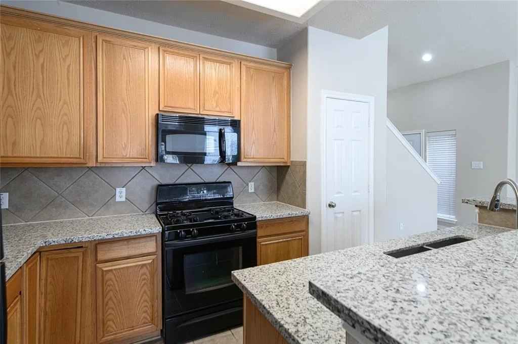Photo of 815 Forest Bark Lane
