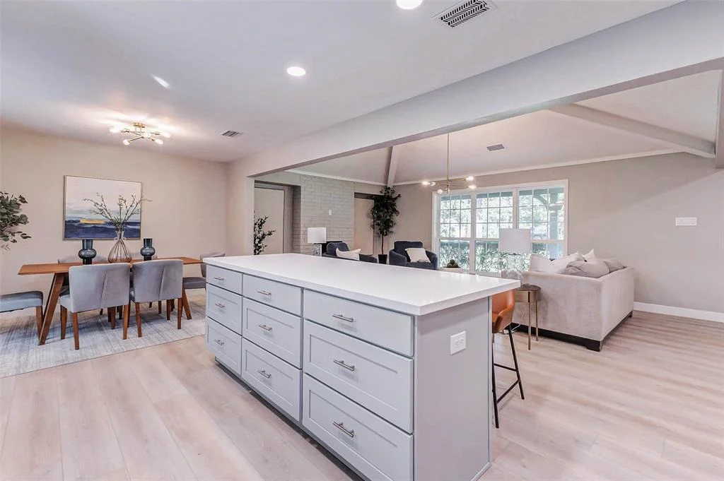 Photo of 907 Kip Lane