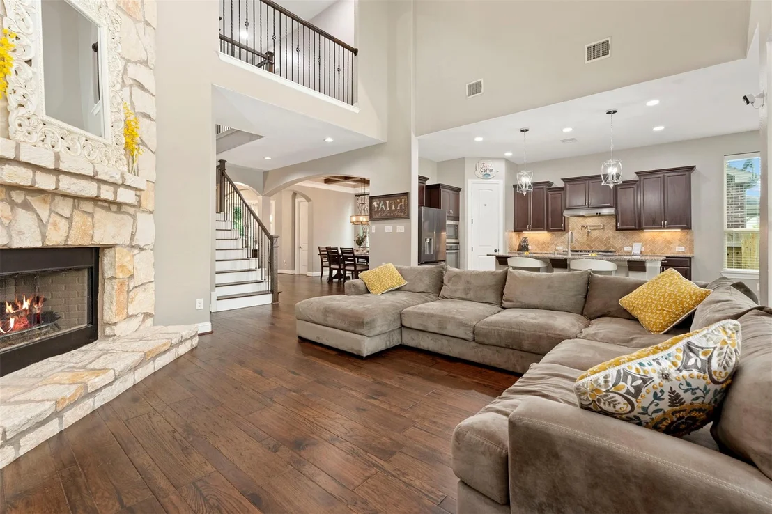 Photo of 9030 Lacombe Lane