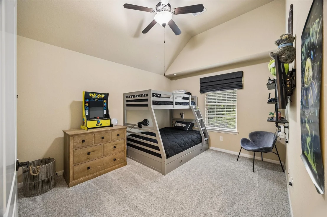 Photo of 18 Blue Bungalow Drive