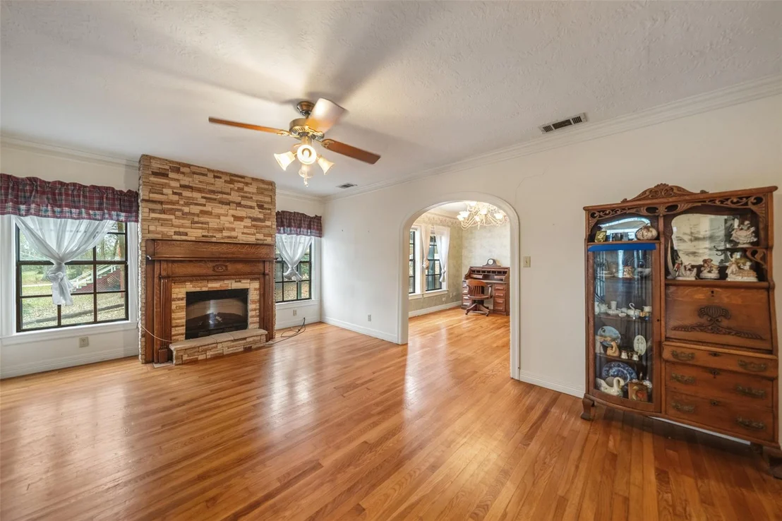 Photo of 14495 Calvary Road