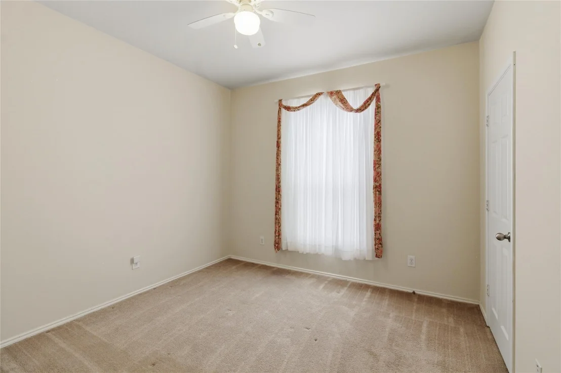 Photo of 19910 Roycroft Lane