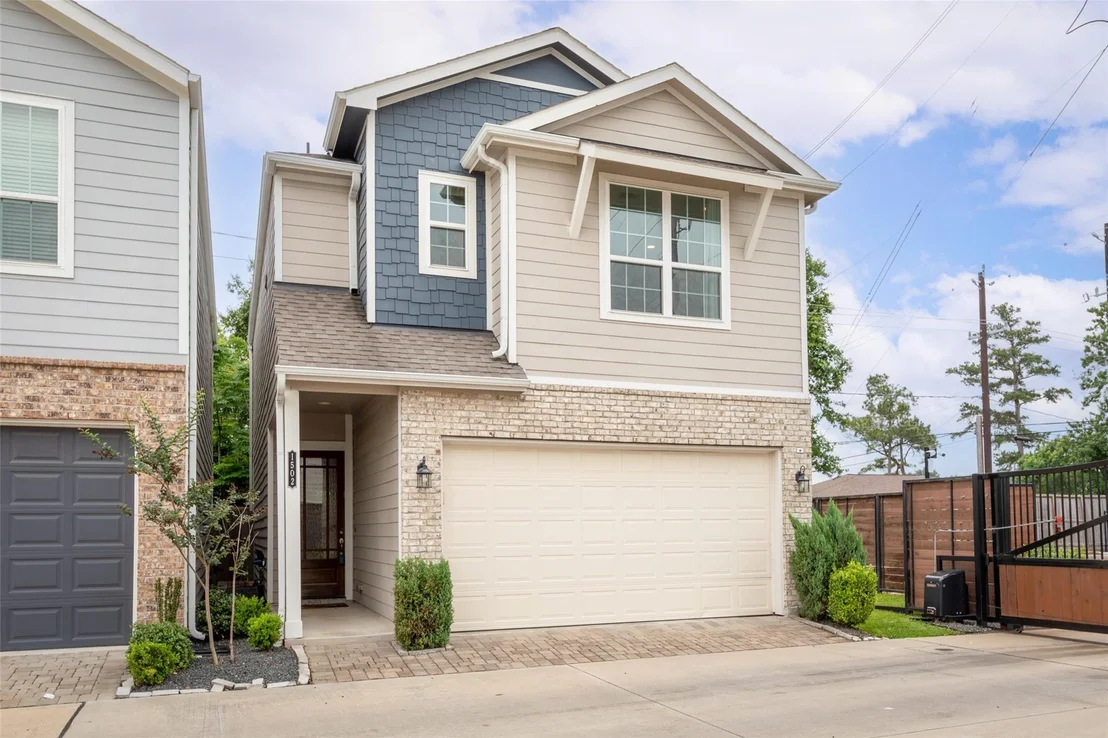 Photo of 1502 Upland Glen Way