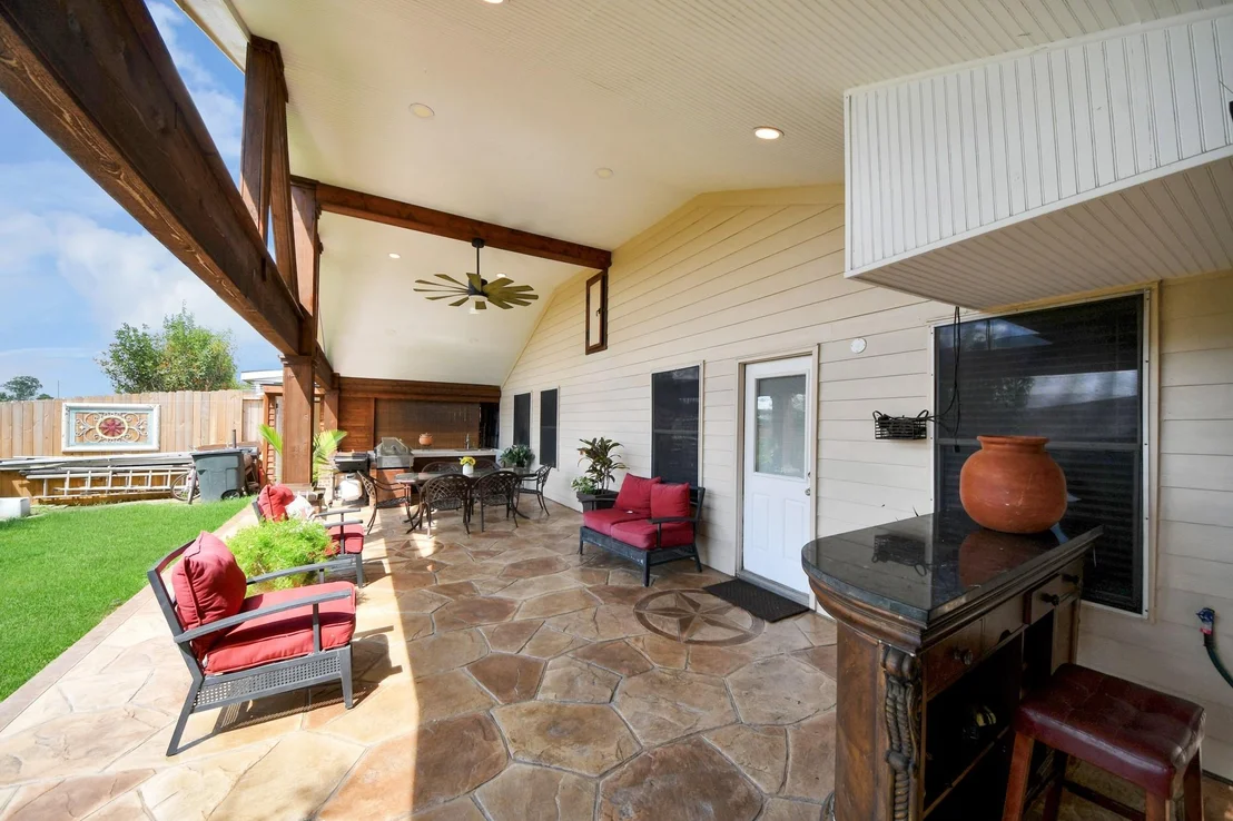 Photo of 21739 Stoney Bluff Lane