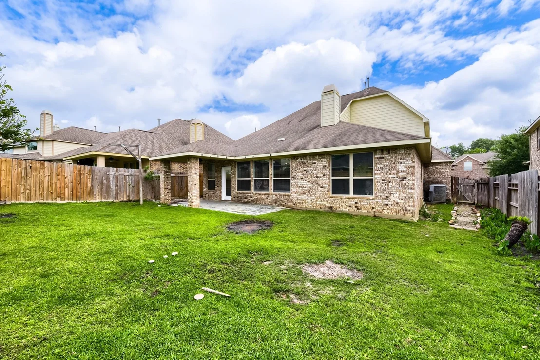 Photo of 8410 Misty Mountain Trail Lane