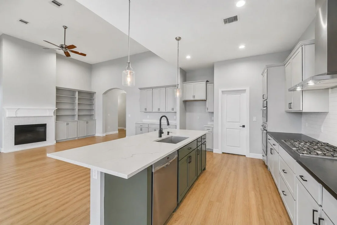 Photo of 10015 Goliad Drive