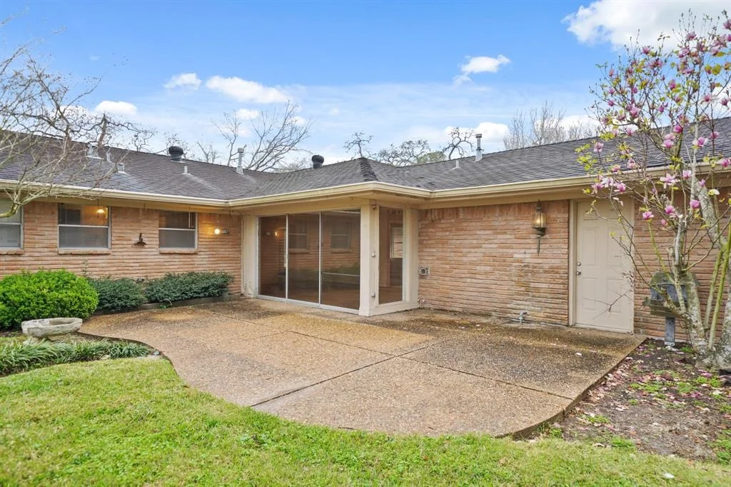 Photo of 11126 Atwell Drive