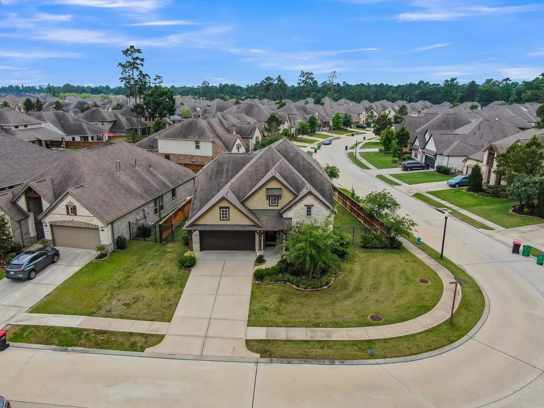 Photo of 4206 Grand Oaks Wind