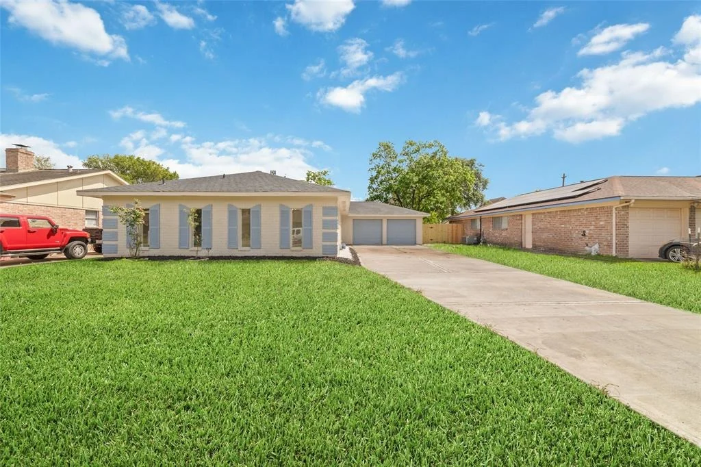Photo of 12207 Pompano Lane