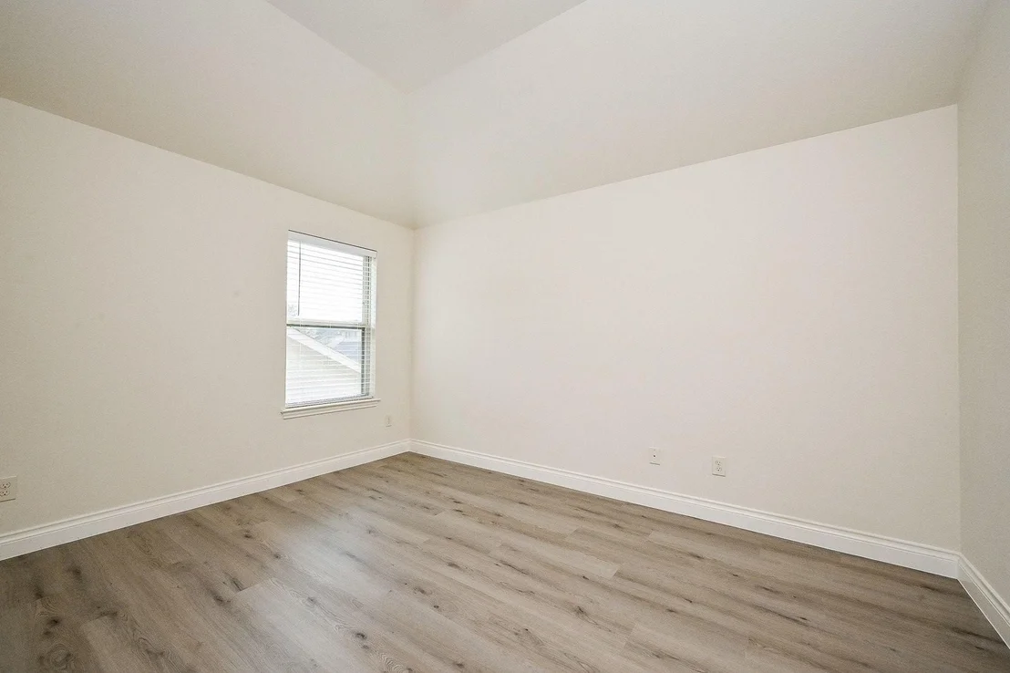 Photo of 28651 Pleasant Forest Drive