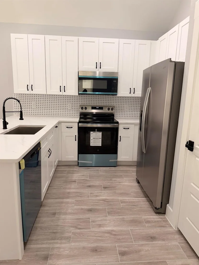 Photo of 16939 Balmoral