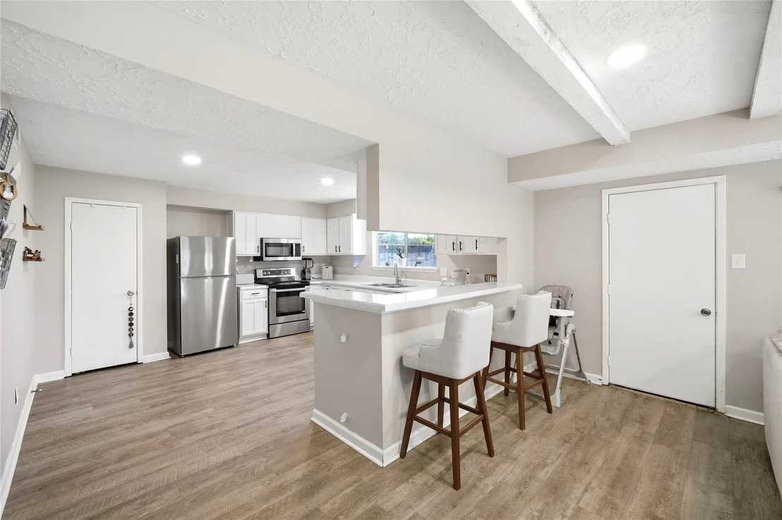 Photo of 4718 Temple Bell Drive