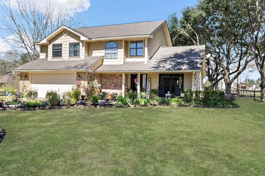 Photo of 12802 Bergeron Drive