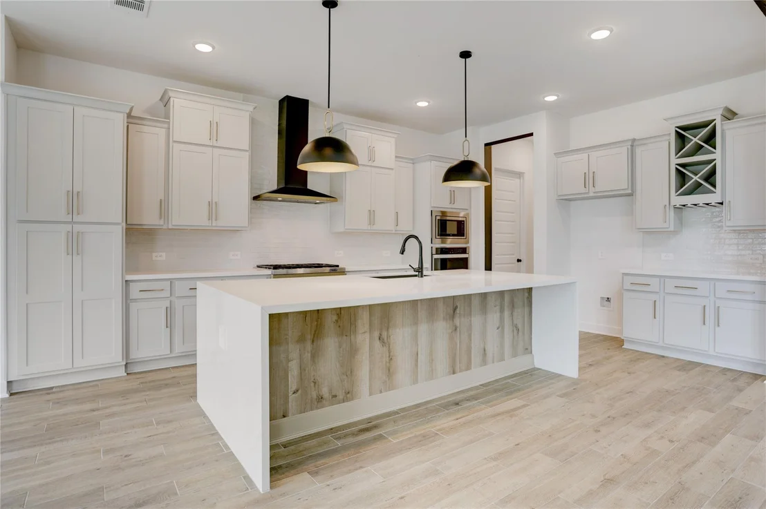 Photo of 17946 Aqua Haven Lane