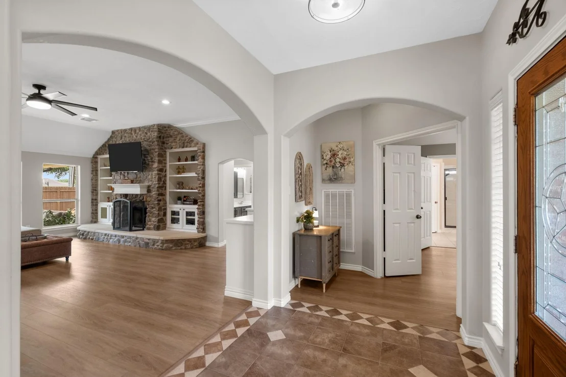 Photo of 9403 Highland Pointe Drive