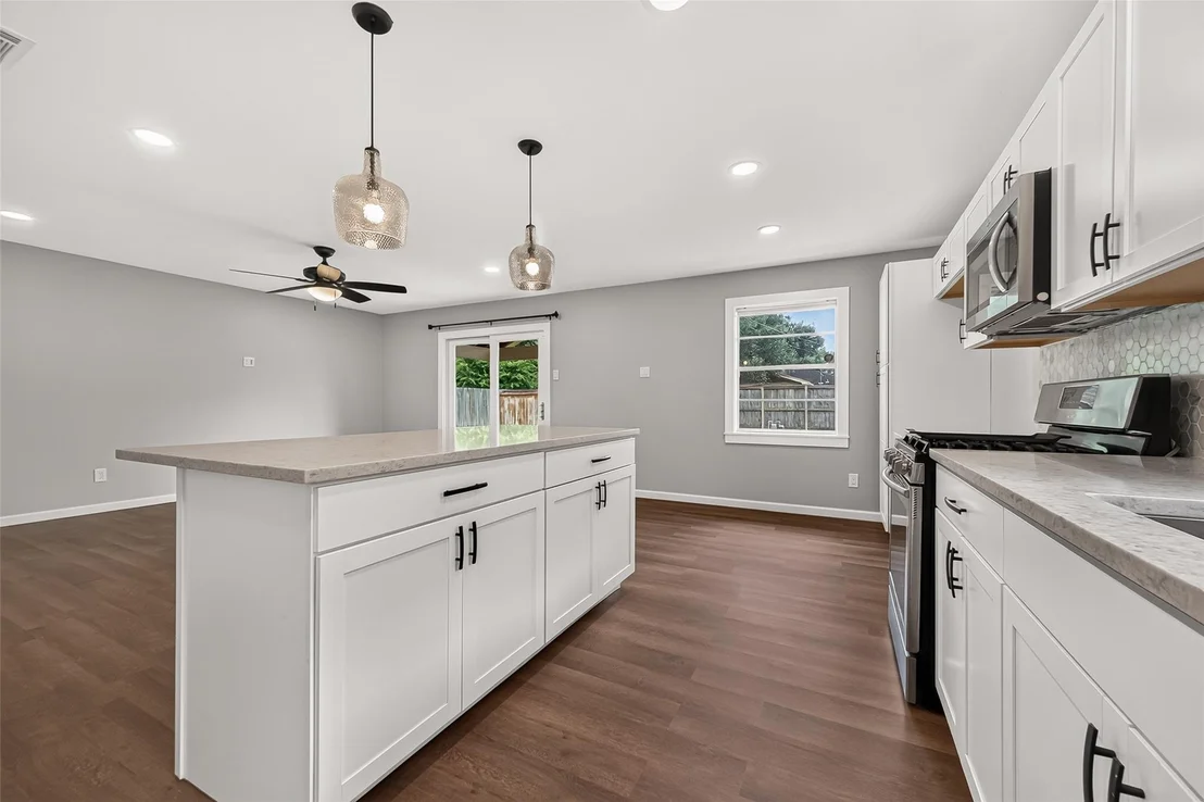 Photo of 7415 Troulon Drive