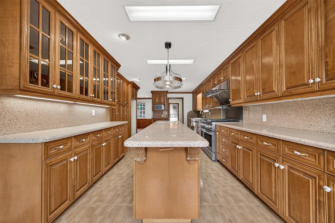 Photo of 16806 Deep Pines Drive