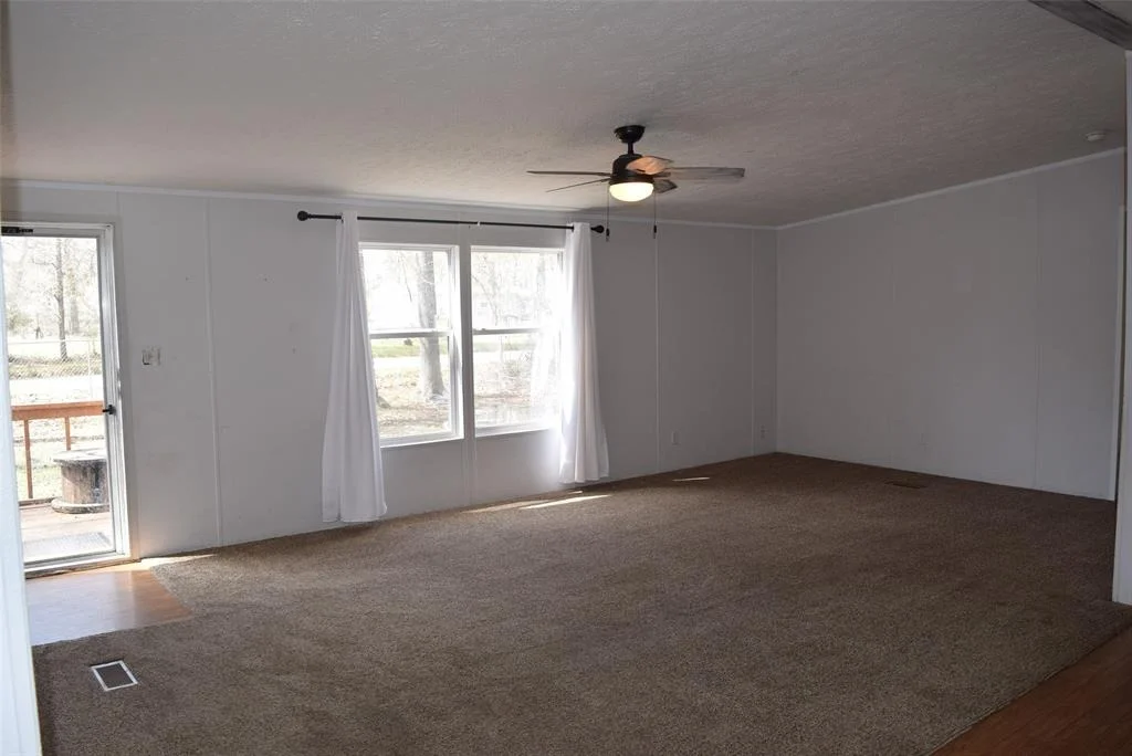 Photo of 541 Mid Lane