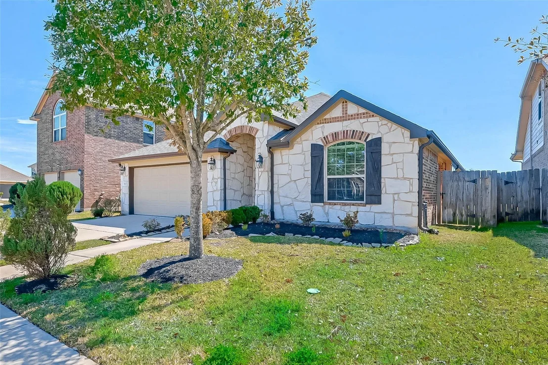 Photo of 7023 Villa Mountain Lane
