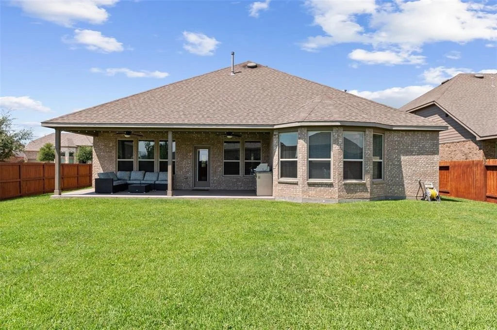 Photo of 28215 Shorecrest Lane