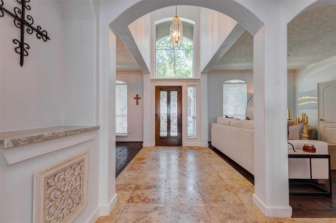 Photo of 1519 Darnley Lane