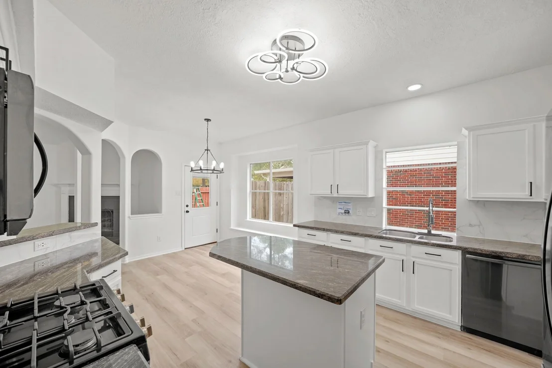 Photo of 8907 Aberdeen Park Drive