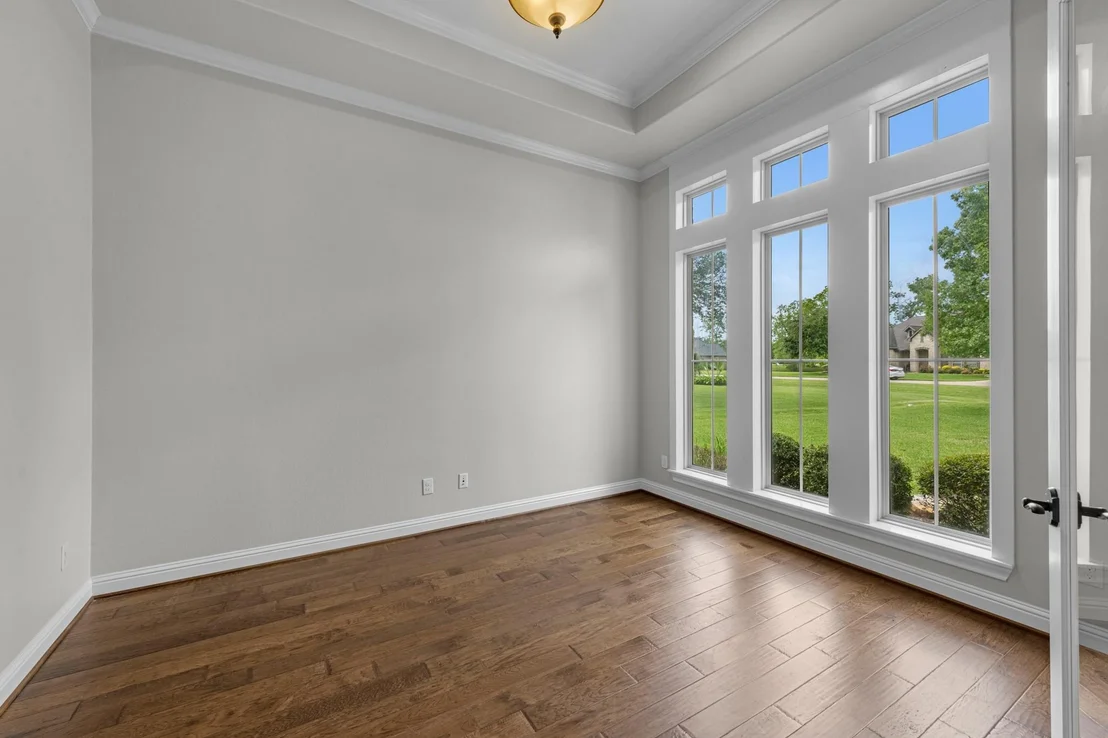 Photo of 5658 Westerdale Drive