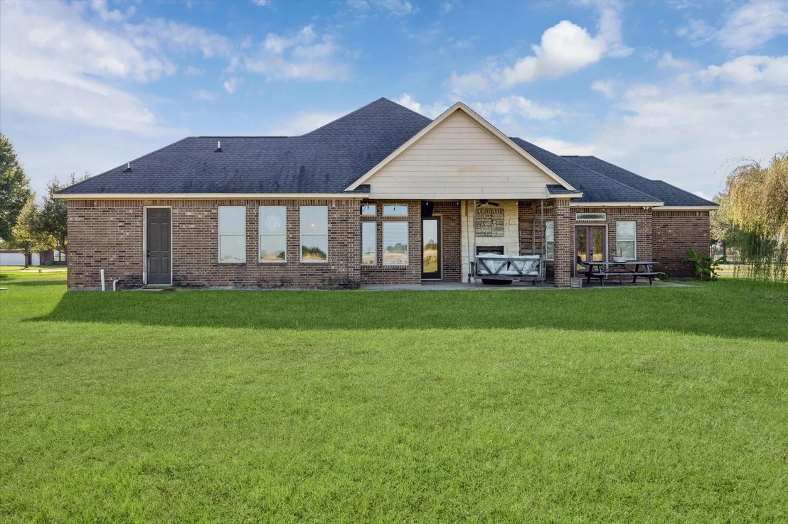 Photo of 4710 Shadow Grass Drive