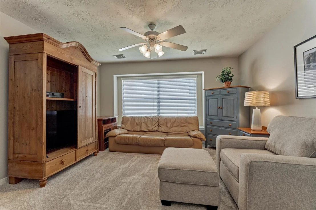 Photo of 18 Split Rail Place