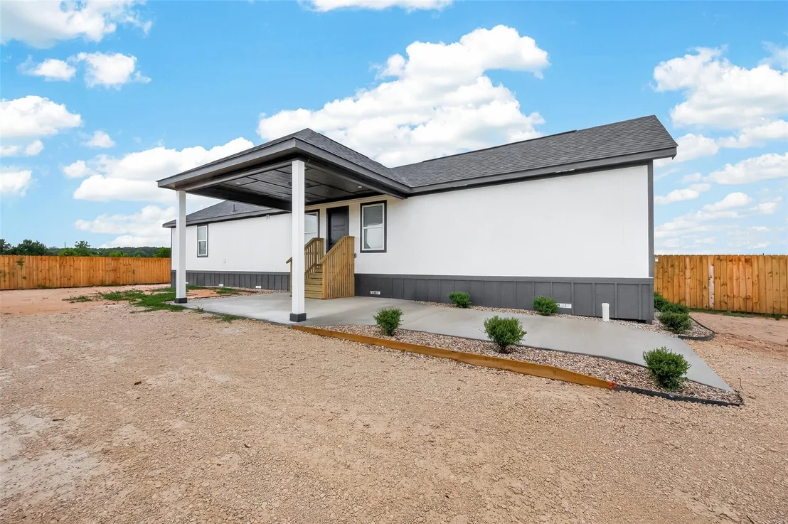 Photo of 1269 Road 5714